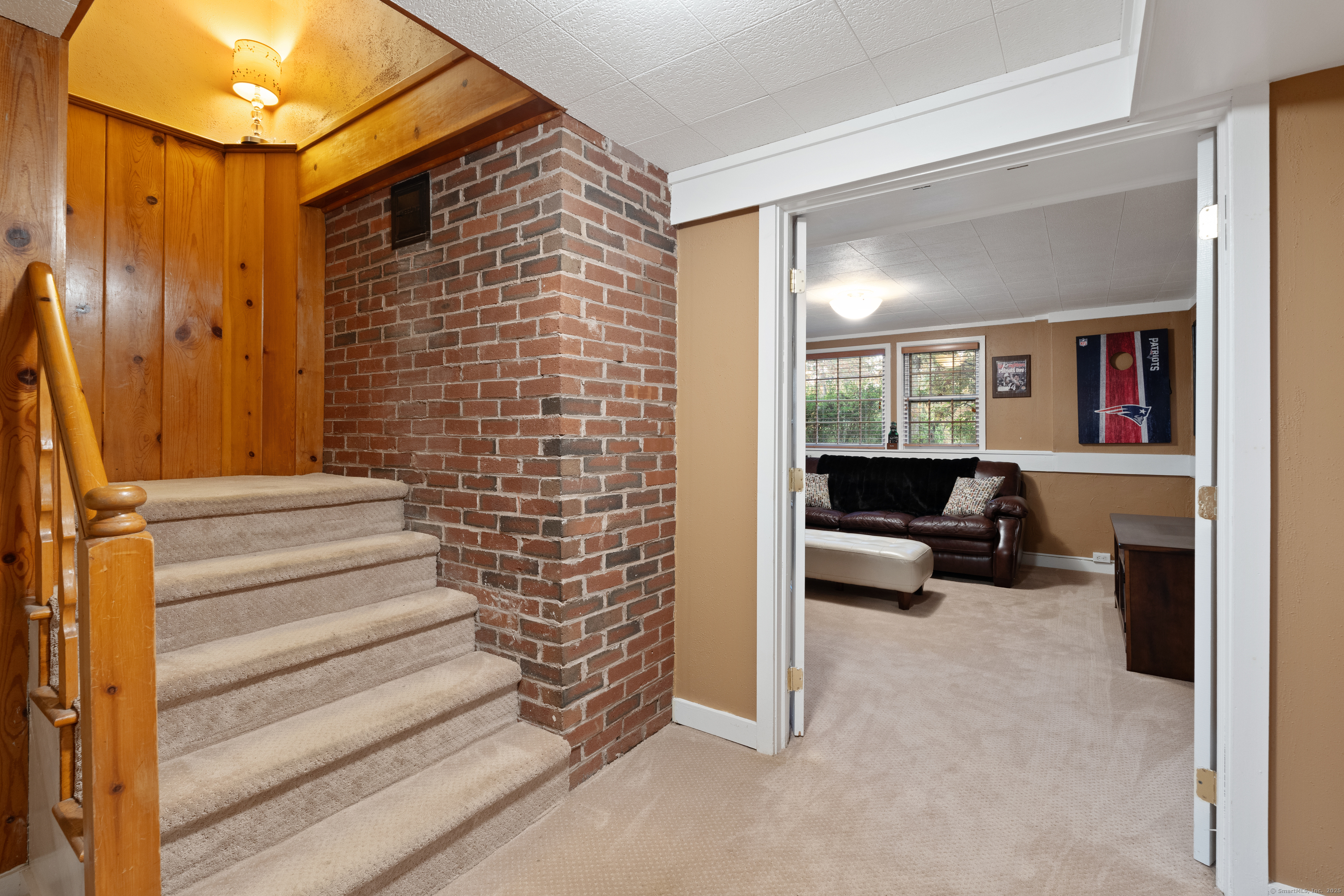 89 Goodrich Road Glastonbury CT 06033