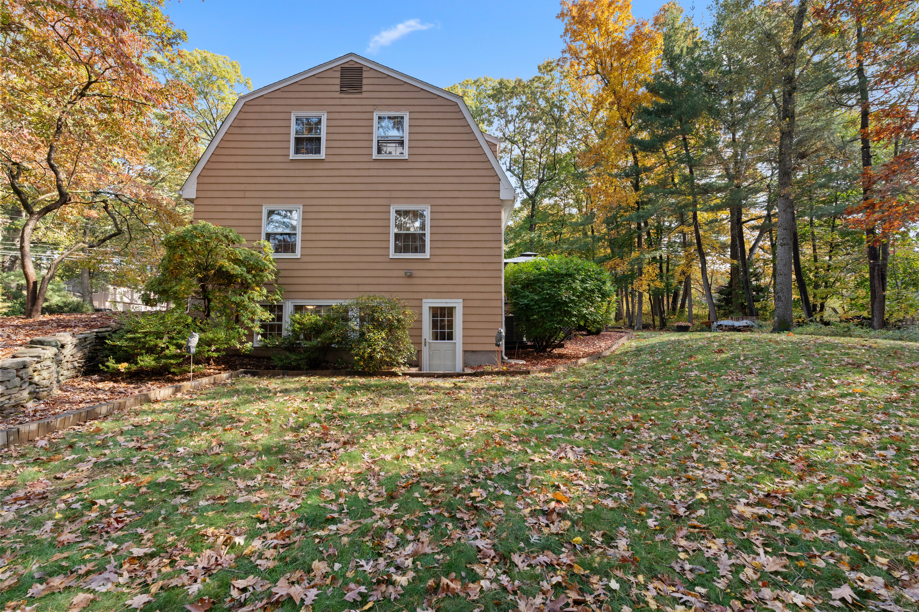 89 Goodrich Road Glastonbury CT 06033