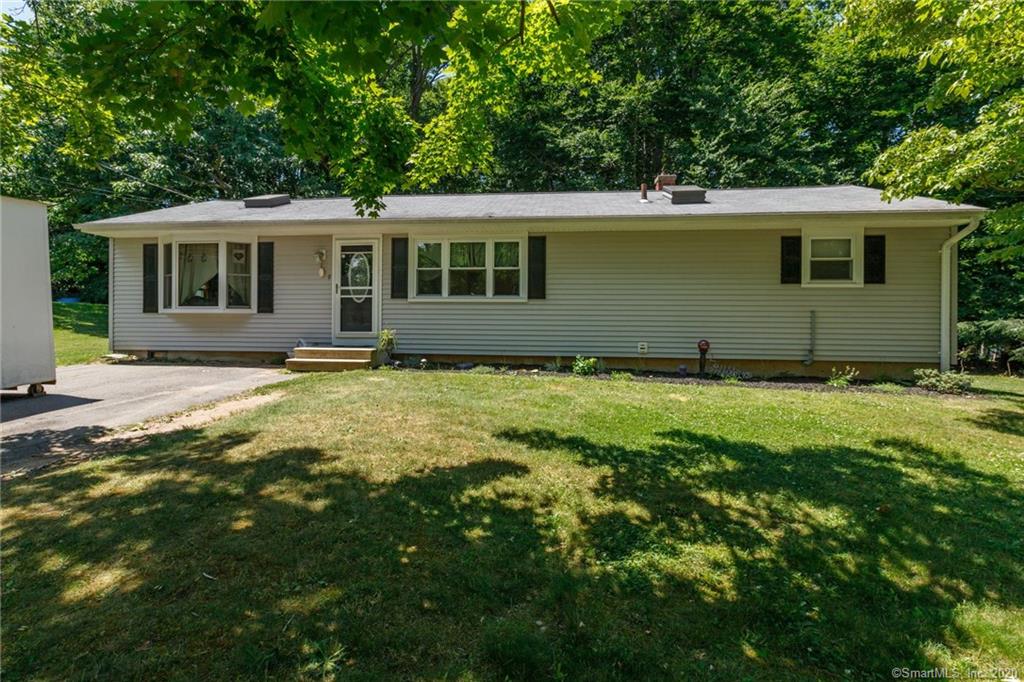 9 Ridgefield Road Wallingford CT 06492