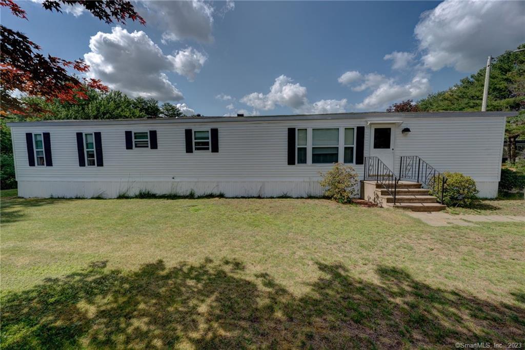 29 Woods Way Windham CT 06256