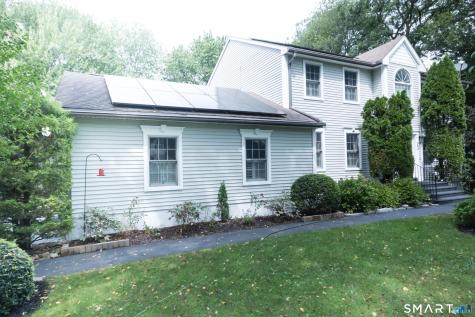 23 Mayo Avenue Montville CT 06370