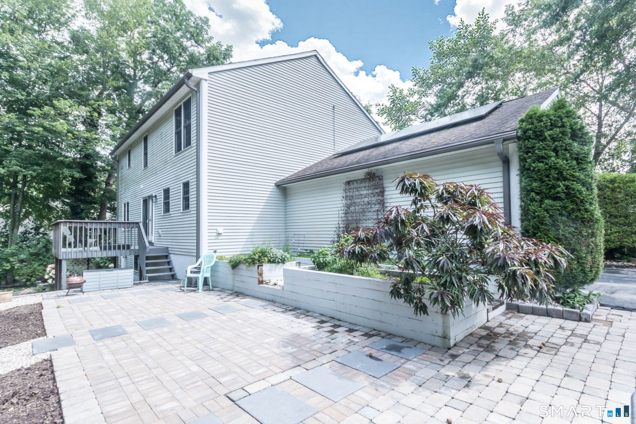23 Mayo Avenue Montville CT 06370