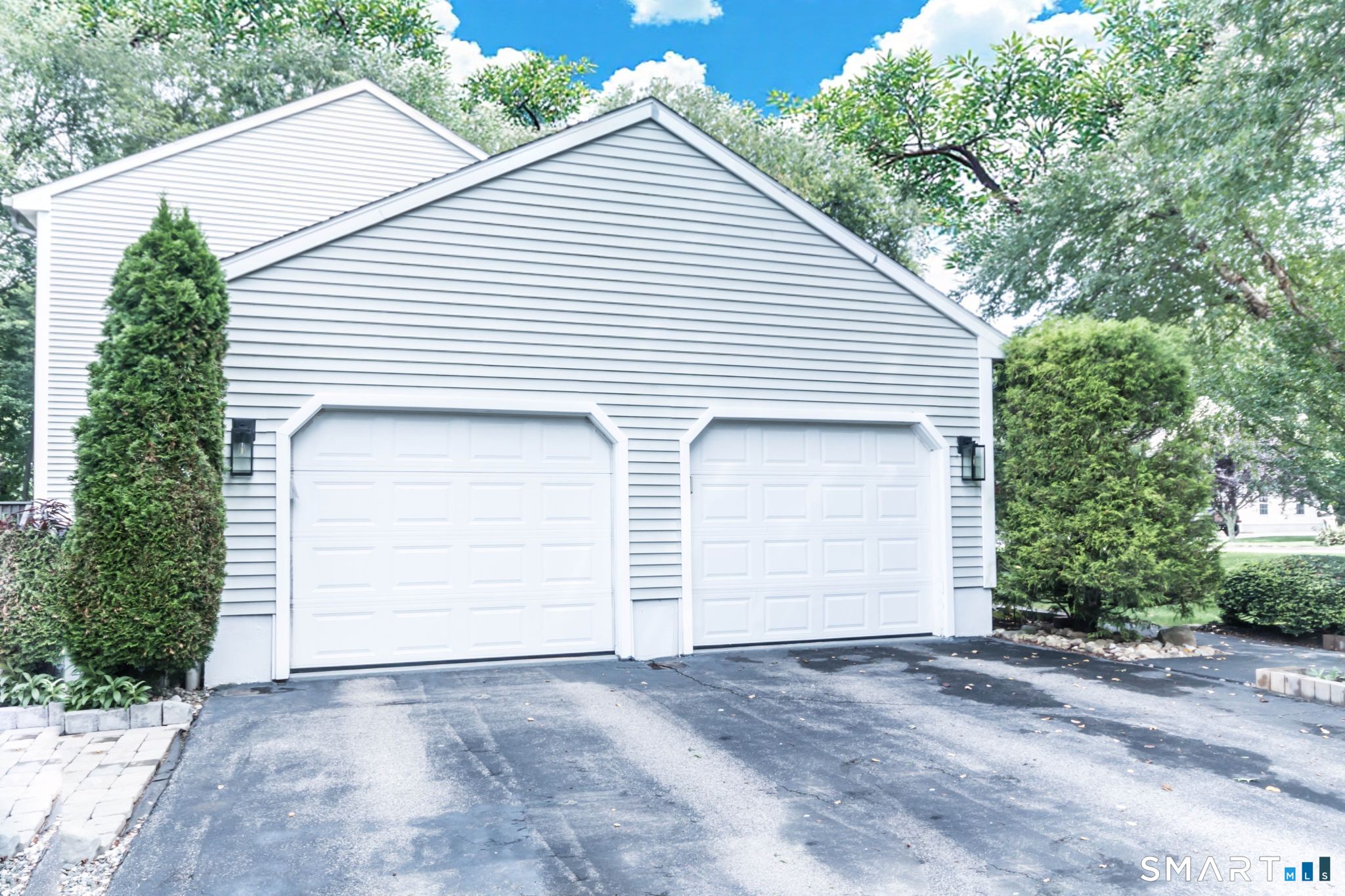 23 Mayo Avenue Montville CT 06370
