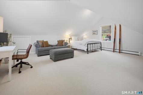 99 Acorn Lane Fairfield CT 06890