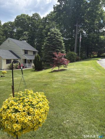 27 Hearthstone Drive Barkhamsted CT 06063