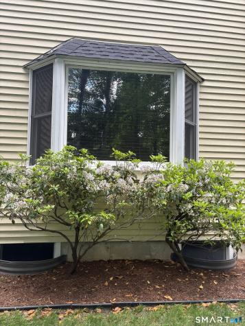 27 Hearthstone Drive Barkhamsted CT 06063