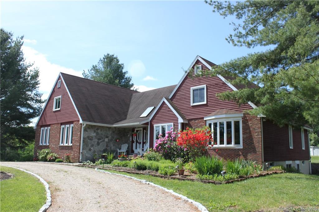 817 Wallingford Road Cheshire CT 06410
