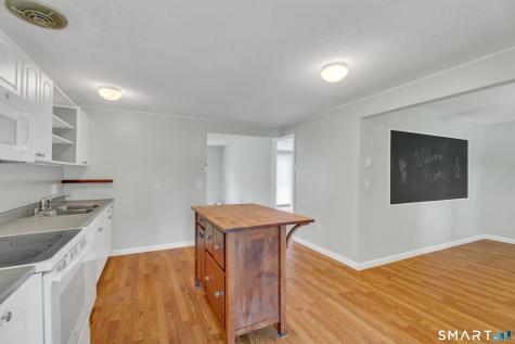 13 Pennywise Lane Ledyard CT 06339