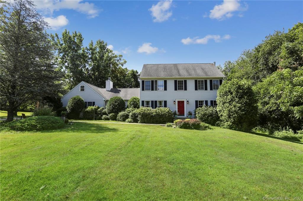 1 Meadowview Drive Brookfield CT 06804