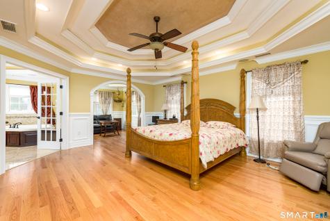 6 Congress Drive Cromwell CT 06416