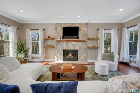 9 Benders Drive Greenwich CT 06831