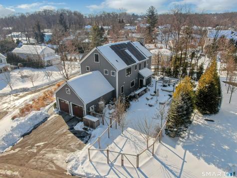 9 Benders Drive Greenwich CT 06831