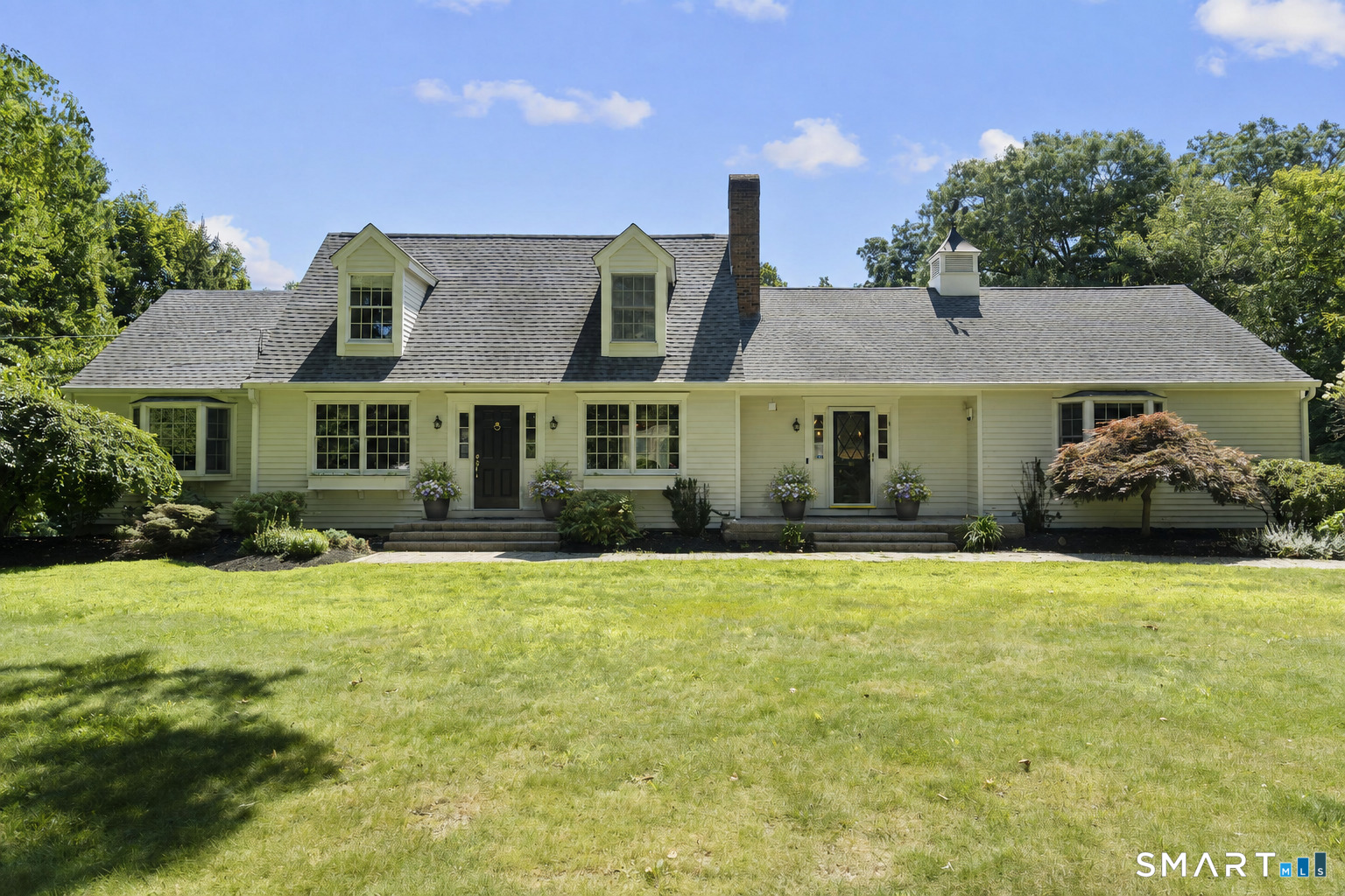 16 Burma Road Woodbridge CT 06525