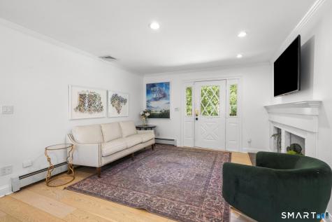 16 Burma Road Woodbridge CT 06525