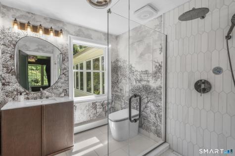 16 Burma Road Woodbridge CT 06525