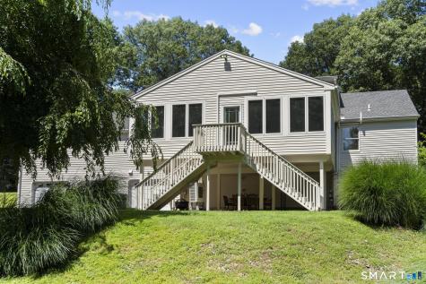 16 Burma Road Woodbridge CT 06525