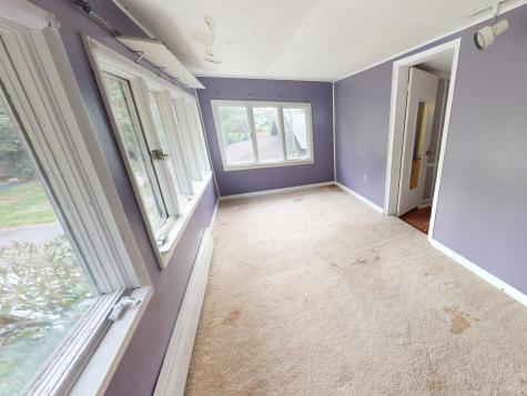 14 North Phillips Street Waterford CT 06385