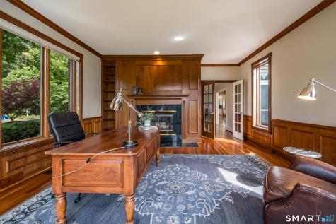 41 Ridgebury Road Avon CT 06001