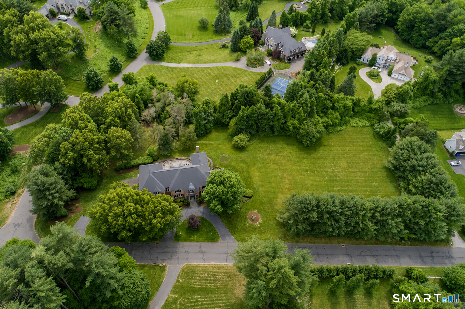 41 Ridgebury Road Avon CT 06001