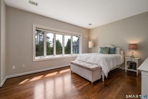 41 Ridgebury Road Avon CT 06001