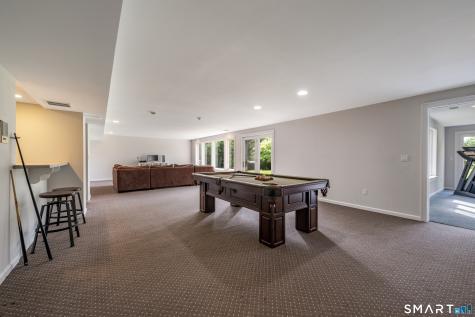41 Ridgebury Road Avon CT 06001