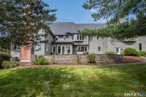 41 Ridgebury Road Avon CT 06001