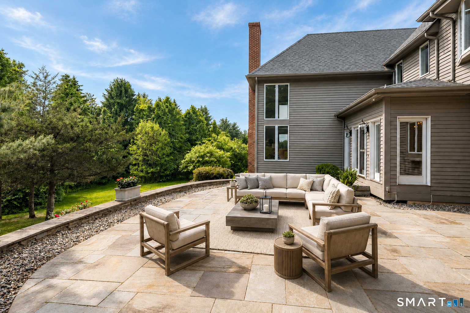 41 Ridgebury Road Avon CT 06001