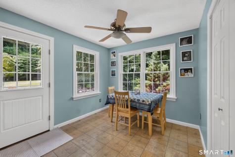37 North Pleasant Rise Brookfield CT 06804