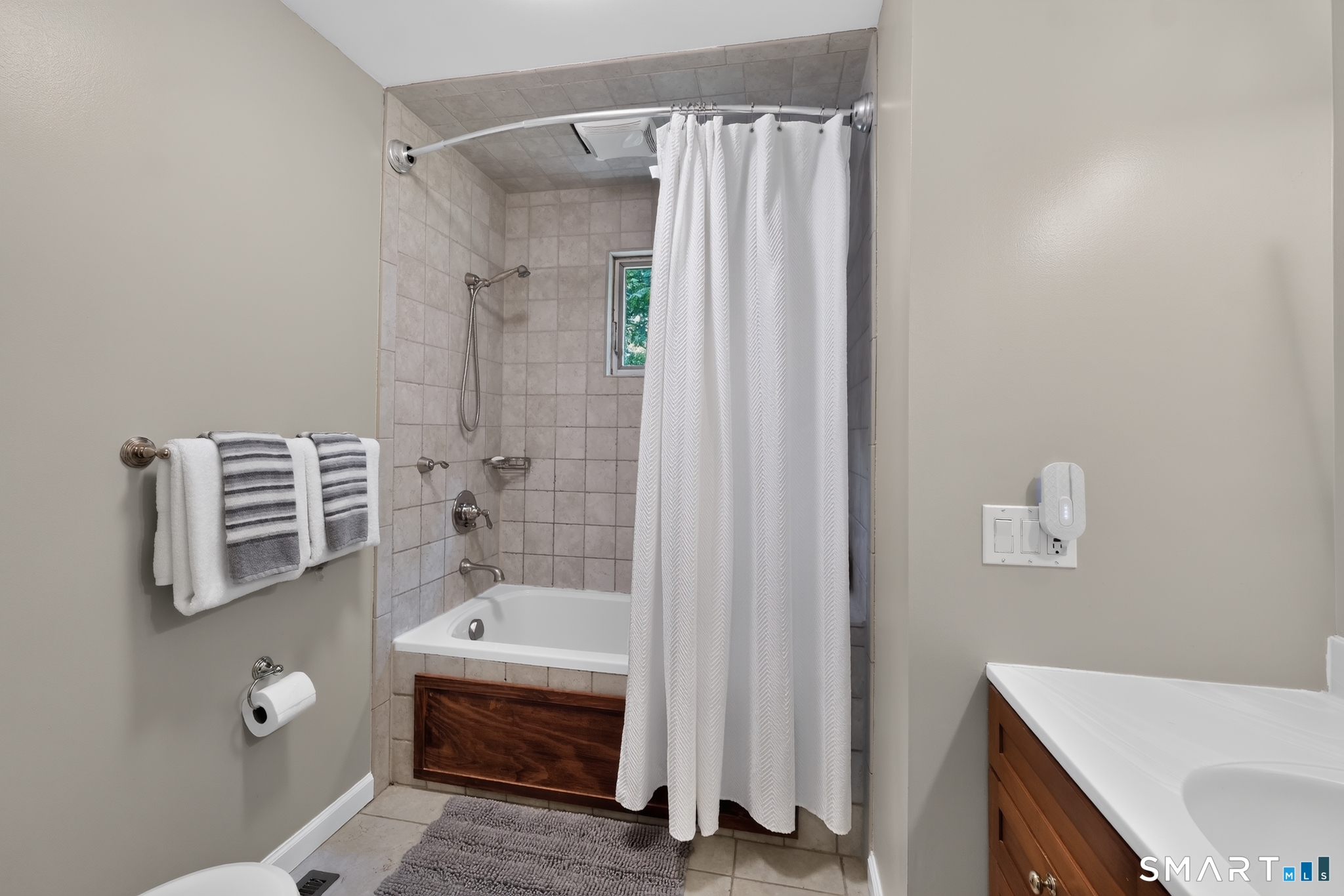 37 North Pleasant Rise Brookfield CT 06804