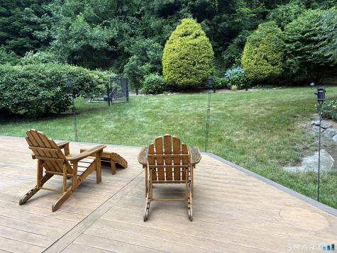 37 North Pleasant Rise Brookfield CT 06804