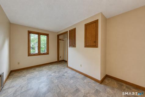 63 Bay Road East Hampton CT 06424