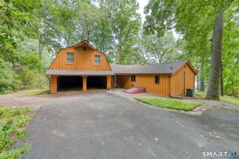 63 Bay Road East Hampton CT 06424