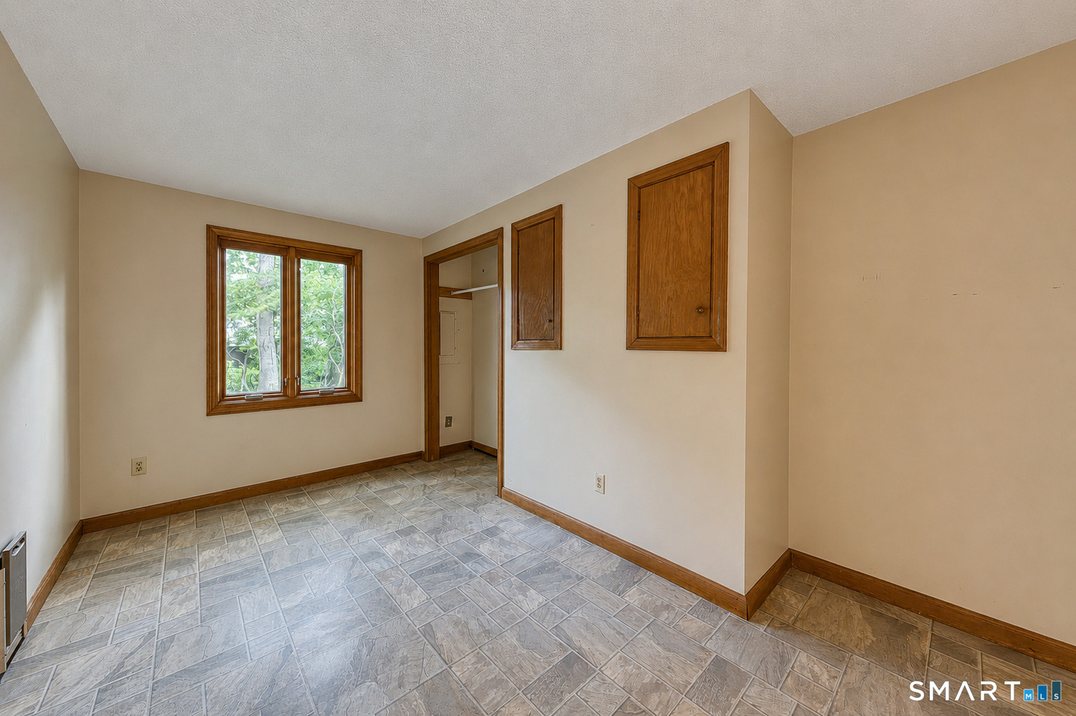 63 Bay Road East Hampton CT 06424