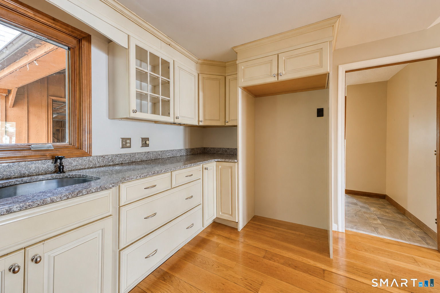 63 Bay Road East Hampton CT 06424