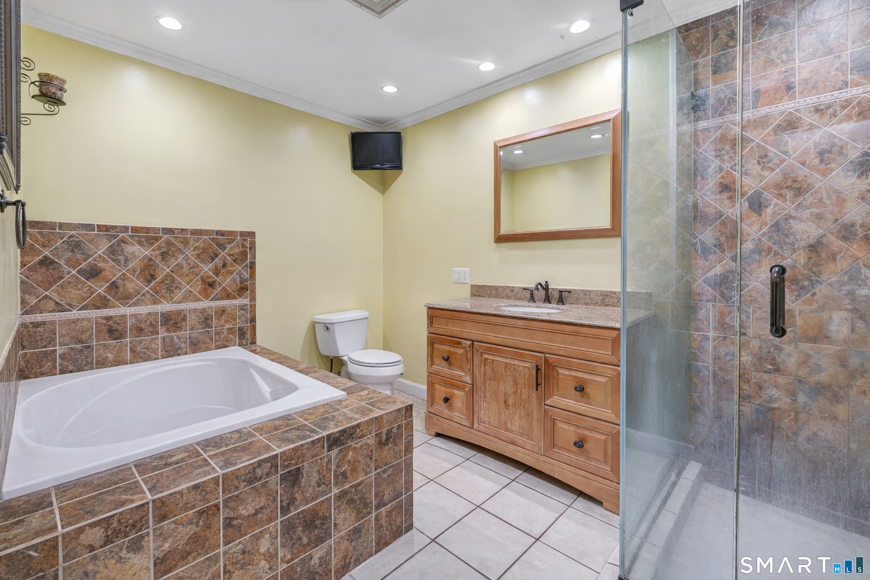 12 Hawthorne Drive Norwalk CT 06851