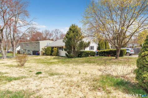 12 Hawthorne Drive Norwalk CT 06851