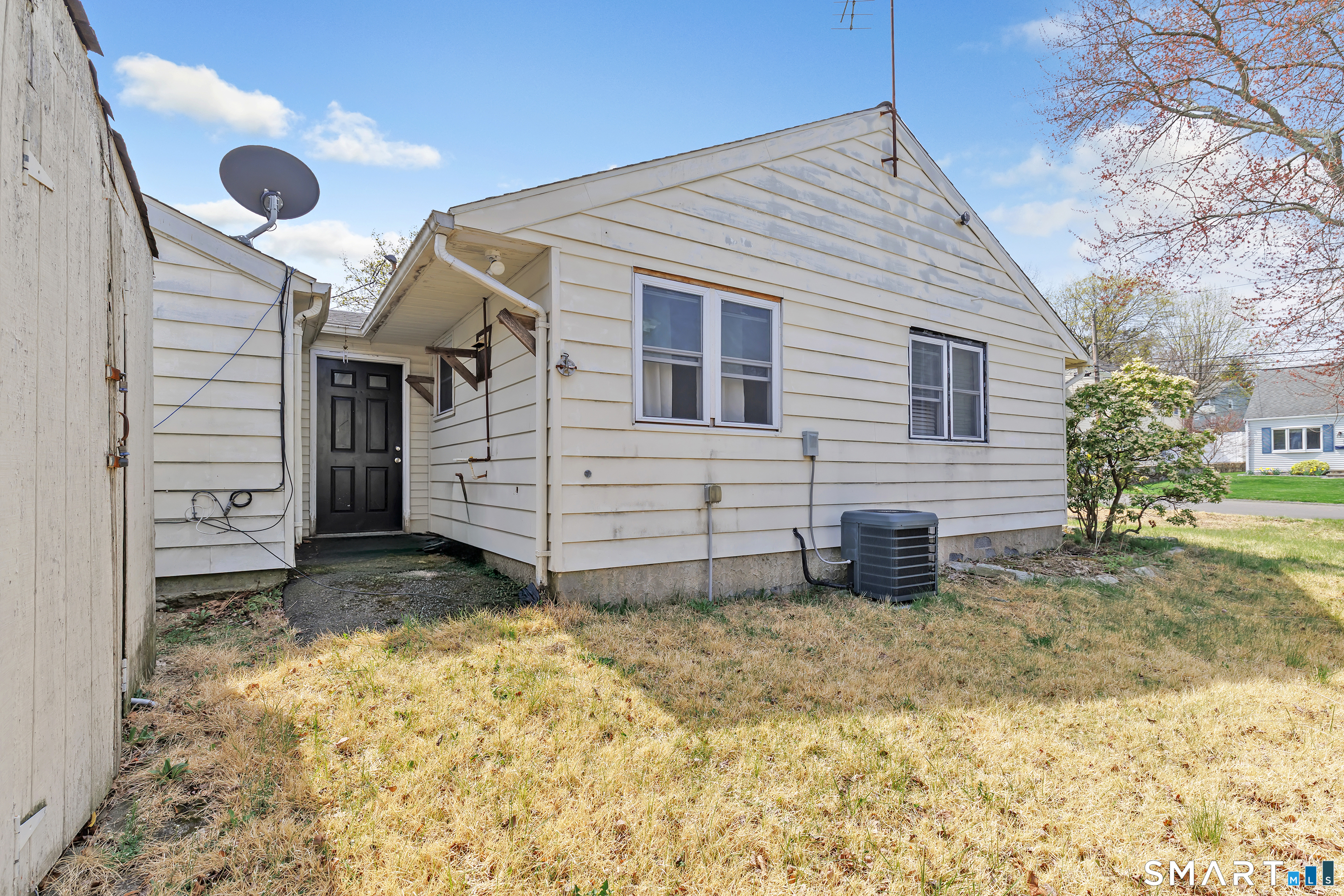 12 Hawthorne Drive Norwalk CT 06851