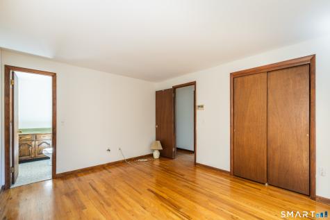 121 Longfellow Road Shelton CT 06484
