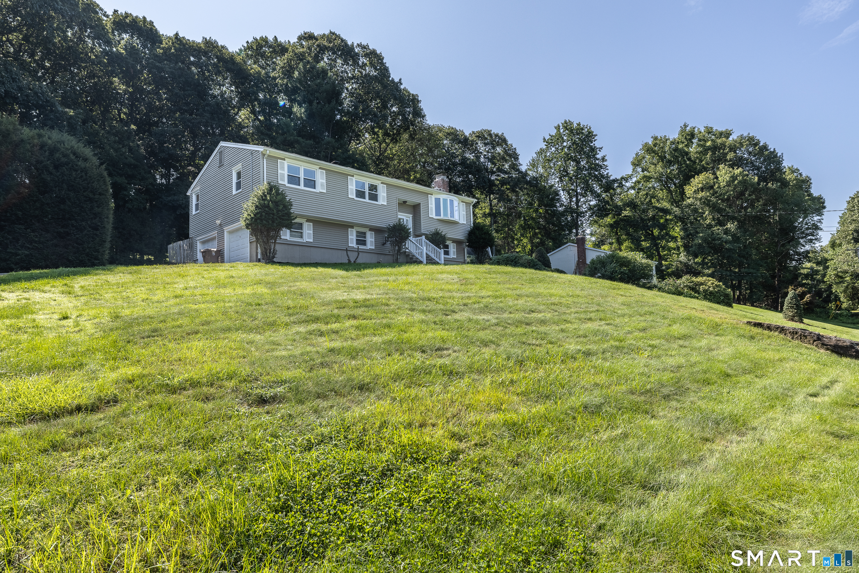 121 Longfellow Road Shelton CT 06484