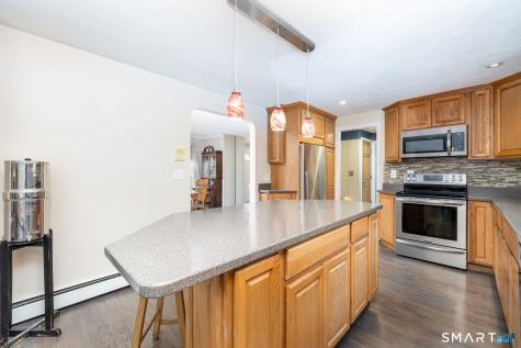 9 Heather Lane Burlington CT 06013