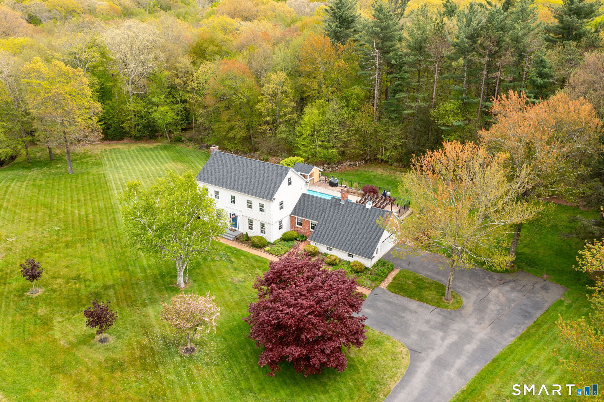 9 Heather Lane Burlington CT 06013