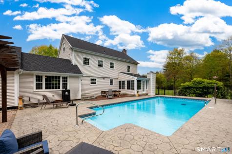 9 Heather Lane Burlington CT 06013