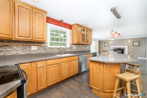 9 Heather Lane Burlington CT 06013