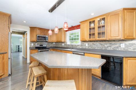 9 Heather Lane Burlington CT 06013