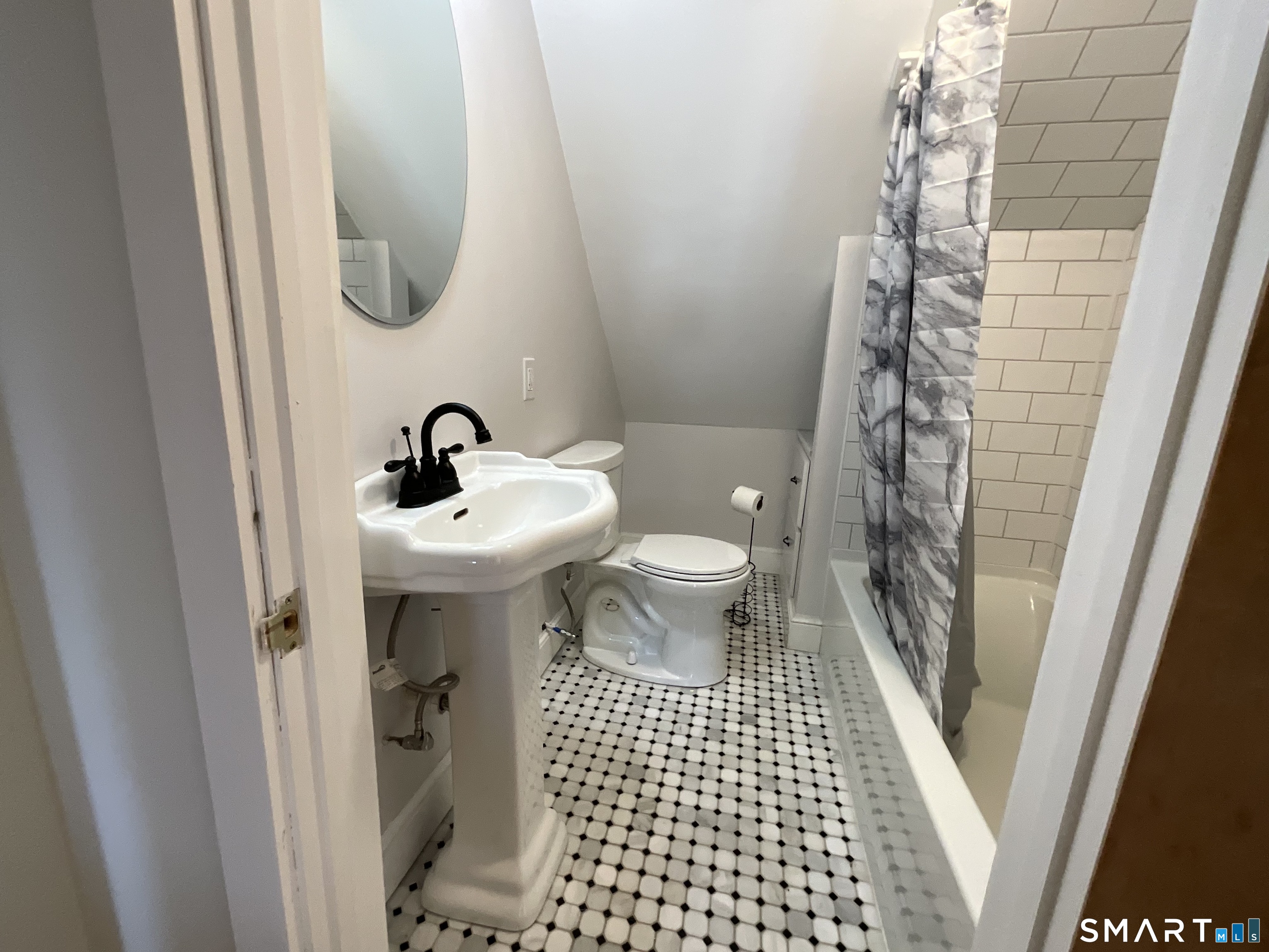 236 Deerfield Road Pomfret CT 06259