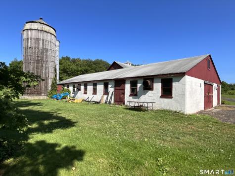 236 Deerfield Road Pomfret CT 06259