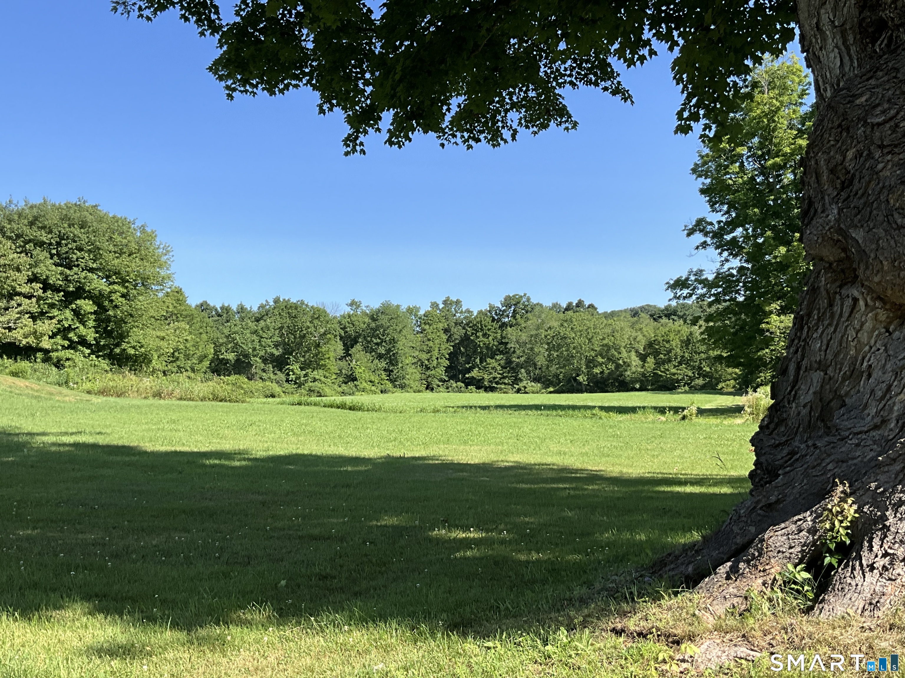 236 Deerfield Road Pomfret CT 06259