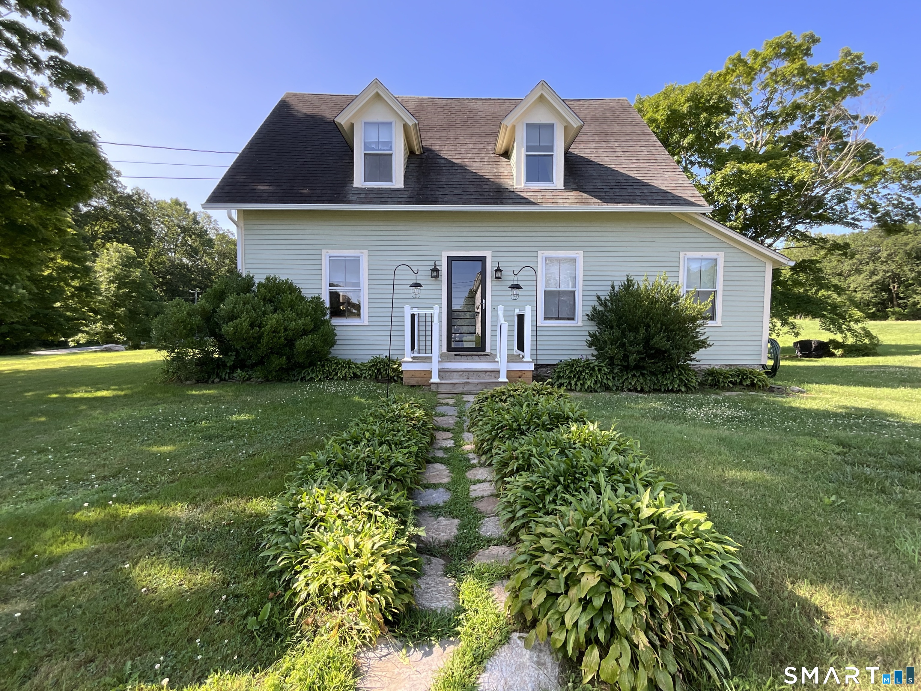 236 Deerfield Road Pomfret CT 06259