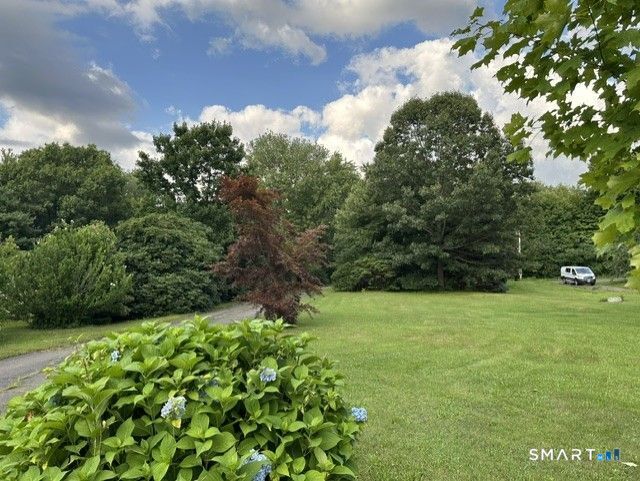 586 Wolcott Road Bristol CT 06010