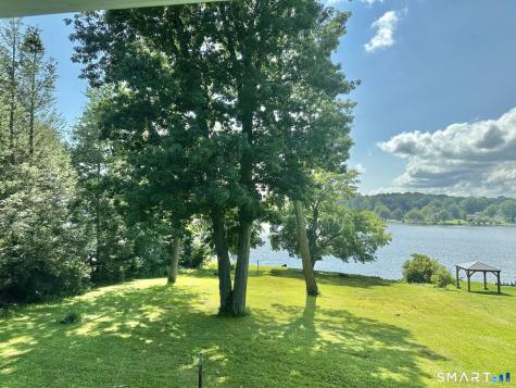 586 Wolcott Road Bristol CT 06010